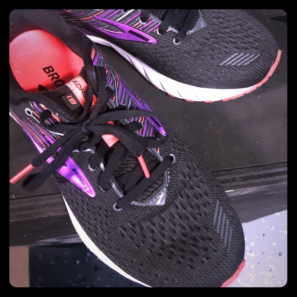 Brooks running shoes (Adrenaline)